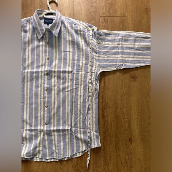 Wm. H Leishman Cotton Button Up - Picture 4 of 5